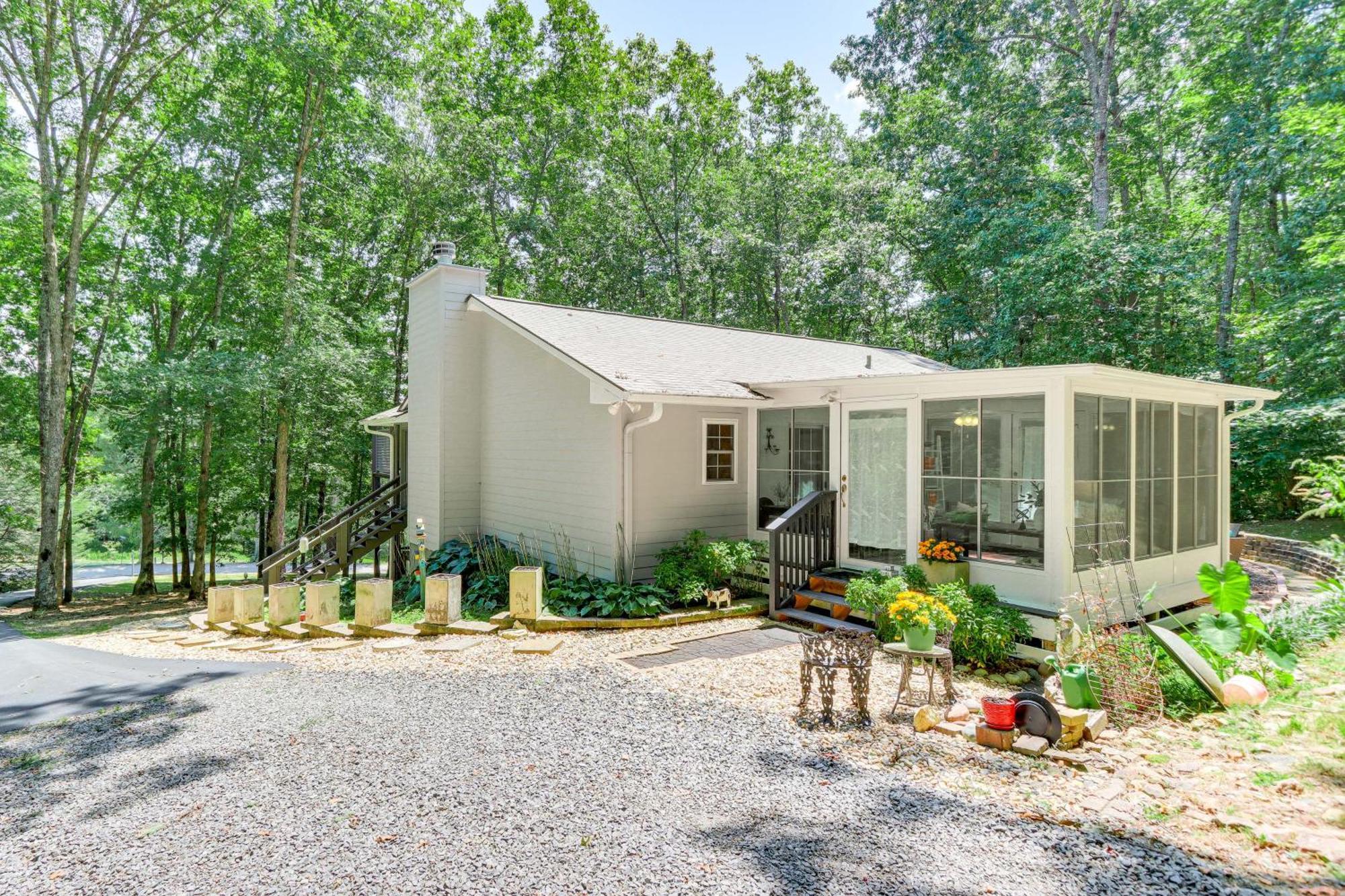 Pet-Friendly Home With Hot Tub In Blue Ridge! Esterno foto